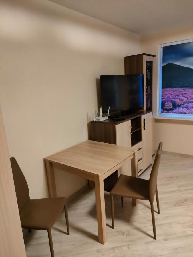 Apartament 6 Osobowy 斯克拉斯卡波伦巴 外观 照片